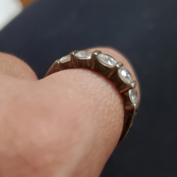 Vintage Sterling silver 5 stone CZ Diamond ring - Picture 2 of 4